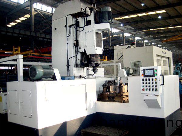 減殼三麵鏜車(chē)機(jī)牀