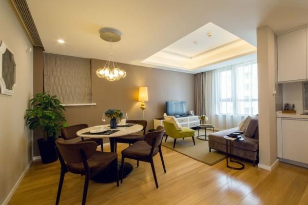 住宿- 逸兰森兰服务式公寓 饭店在 上海